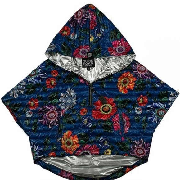 BURGANDY cropped hi-low floral down poncho with hood NWT 🎈HOST PICK🎈 - Picture 11 of 15